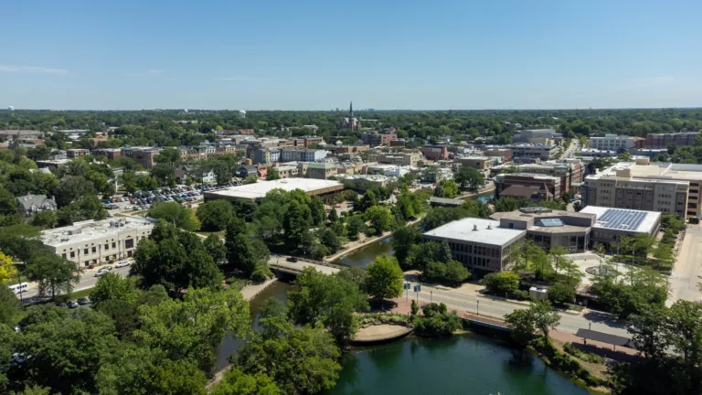 Naperville, Illinois
